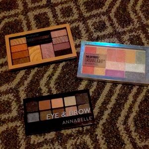 Makeup bundle